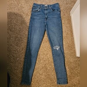 Levis Premium 28x30 Womens Distressed High Waisted Skinny Jeans